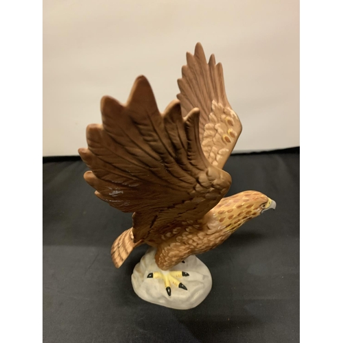 707 - A BESWICK GOLDEN EAGLE NO 2062