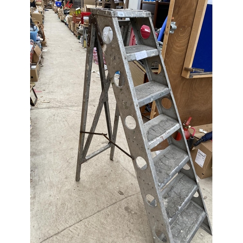 1356 - A VINTAGE SET OF METAL STEP LADDERS