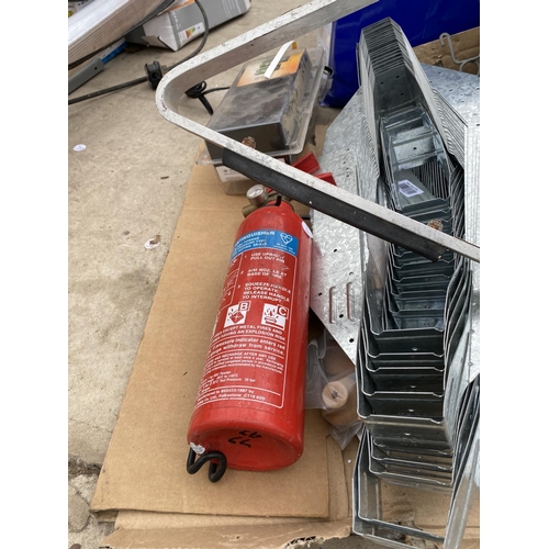 1393 - AN ASSORTMENT OF ITEMS TO INCLUDE A FIRE EXTINGUISHER, CHARGERS AND BRACKETS