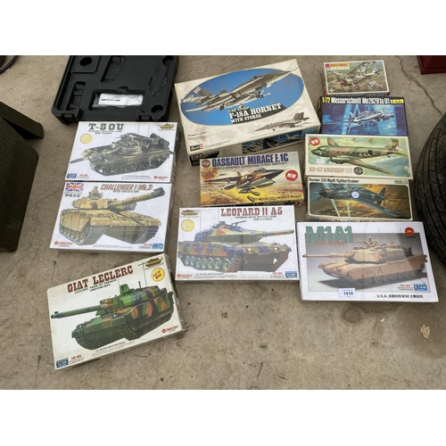 1410 - AN ASSORTMENT OF AREOPLANE MODEL KITS