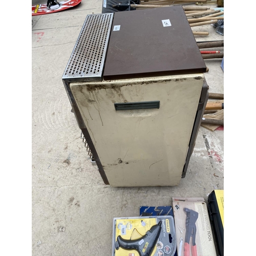 1435 - A VINTAGE ALVIMA GAS HEATER