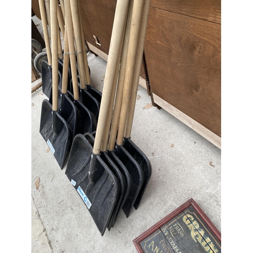 1472 - FIVE PLASTIC SNOW SHOVELS WITH WOODEN HANDLES