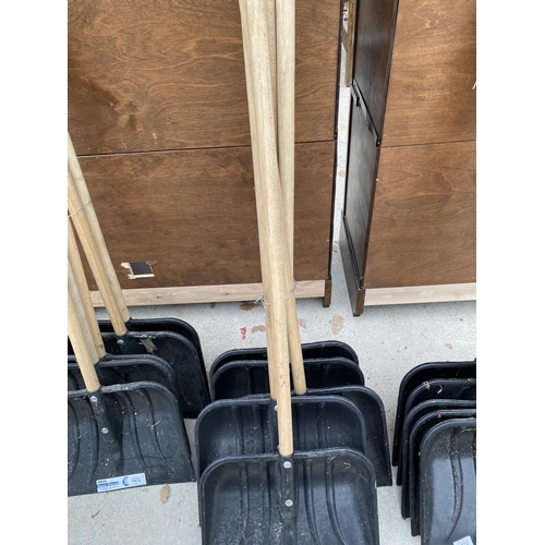 1473 - FIVE PLASTIC SNOW SHOVELS WITH WOODEN HANDLES