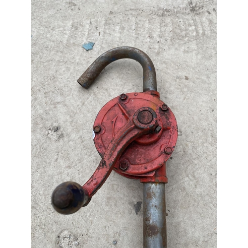 1475 - A MANUAL OIL BARREL PUMP