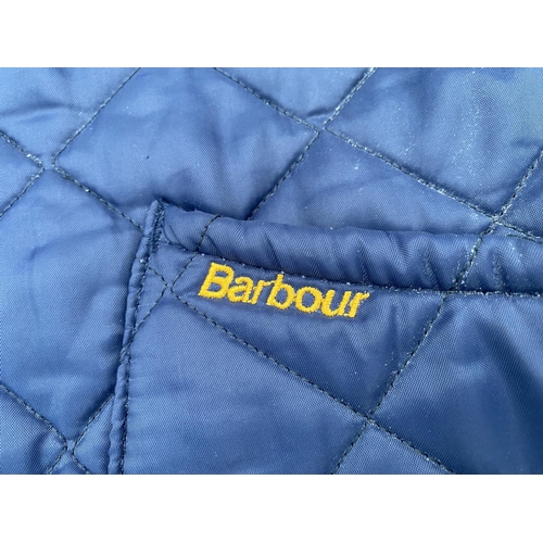 1484 - A BARBOUR BLUE QUILTED MENS XL JACKET