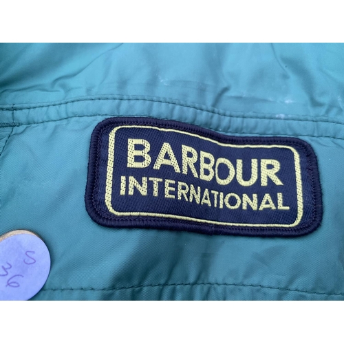 1485 - A BARBOUR GREEN LADIES XL JACKET