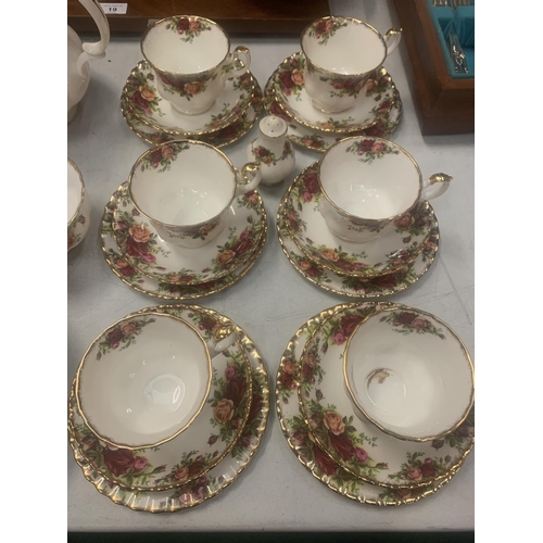 19A - A ROYAL ALBERT 'OLD COUNTRY ROSES' TEA SET TO INCLUDE SIX TRIOS, TEAPOT AND SERVING BOWLS