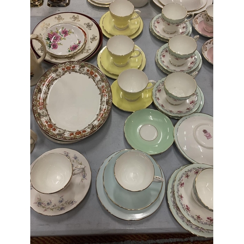 175 - A LARGE QUANTITY OF CERAMIC TEA WARE TO INCLUDE PARAGON, DUCHESS ETC