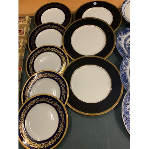 229 - A LARGE QUANTITY OF CERAMIC WARE TO INCLUDE THREE BLUE AND WHITE PLATES AND FIVE COALPORT PLATES ETC