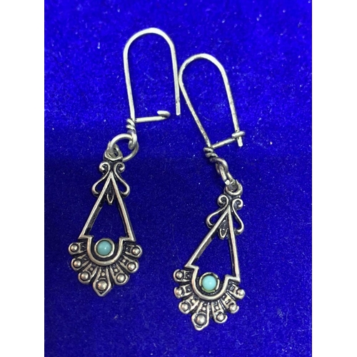 571 - TWO PAIRS OF SILVER EARRINGS ONE TEARDROP STYLE AND ONE NAVAJO DESIGN