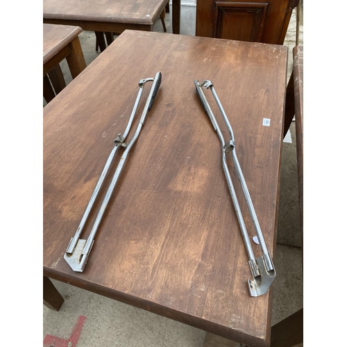 1201A - A RARE SET OF TWO BREV. FIAR G CESARI CHROME LAMBRETTA DUAL SIDE PANEL BARS - TO FIT A SERIES 3 ONWA... 