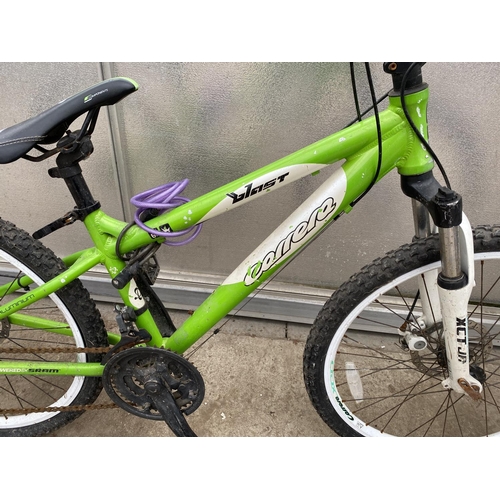 1317 - A GREEN CARRERA CHILDRENS MOUNTAIN BIKE