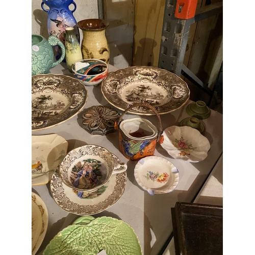 824 - A LARGE COLLECTION OF CERAMICS TO INCLUDE BUNNYKINS, DOULTON ETC SOME A/F