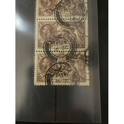 370 - GREAT BRITAIN , 1934 ( 16 OCT ) RE-ENGRAVED 2/6D CHOCOLATE-BROWN , PRESENT AS A VERTICAL STRIP OF TH... 