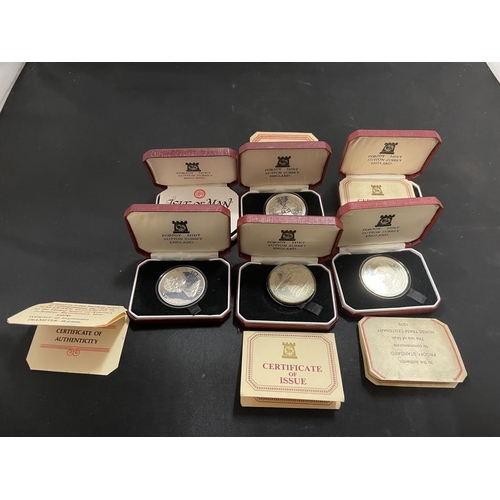 472 - ISLE OF MAN , BOXED WITH CERTIFICATES , SILVER PROOF CROWNS FOR THE YEARS : 1975 , 1976 X 2 , 1977 X... 