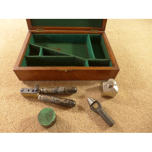 324A - AN OAK CASE FITTED OUT FOR A PISTOL, ALSO BULLET MOULD, OIL BOTTLE ETC