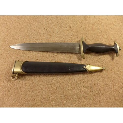 365 - A REPLICA NAZI SS DAGGER, 22CM BLADE