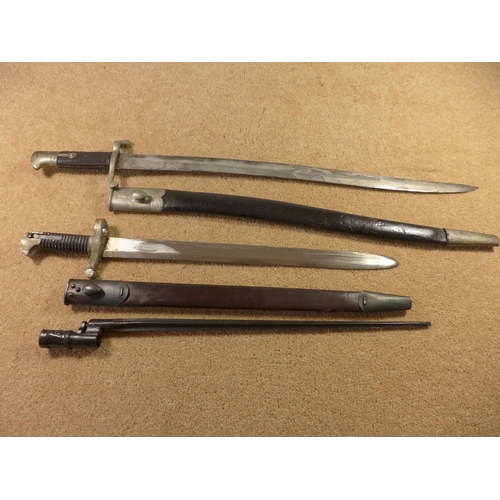 368 - THREE BAYONETS TO INCLUDE A BRITISH 1856/58 EXAMPLE