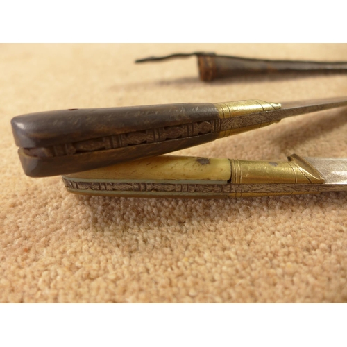 378 - TWO LATE 19TH CENTURY PESH-KABZ KNIVES, 13.5CM BLADES, HORN GRIPS AND LEATHER SCABBARD