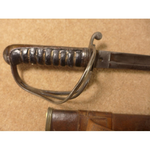 415 - A VICTORIAN INFANTRY OFFICERS SWORD, 91CM BLADE WITH LEATHER SCABBARD