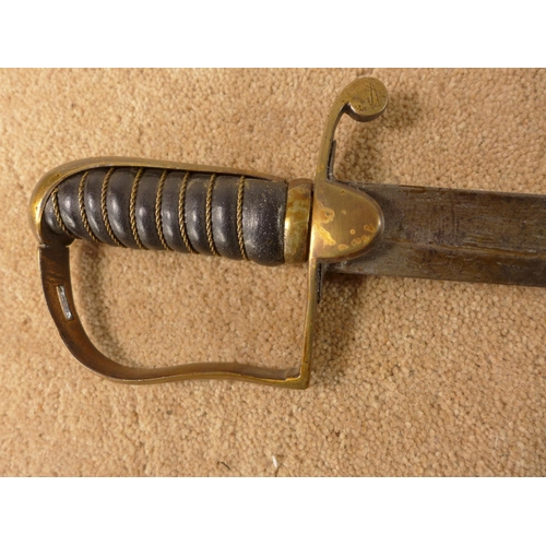 418 - A 19TH CENTURY 1796 PATTERN SWORD, 75CM CURVED BLADE WITH ACID ETCHED DECORATION, BRASS GUARD