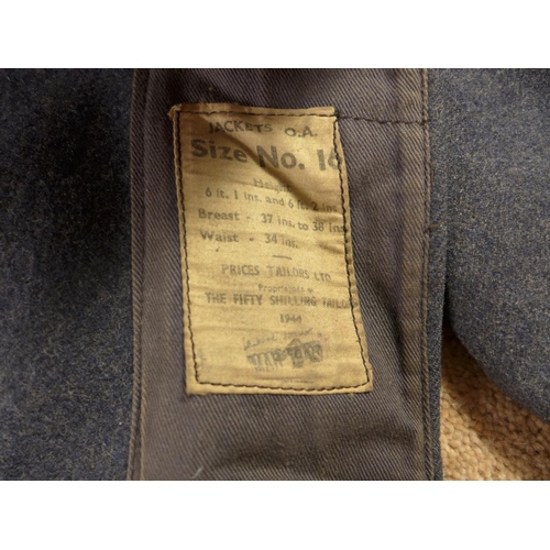 422 - AN RAF TUNIC DATED 1944 AND BELT