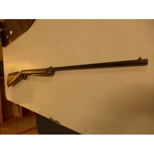 425 - AN EARLY 20T CENTURY B.S.A. .177 CALIBRE AIR RIFLE, 45CM BARREL, WITH SLIP CASE