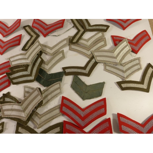 441 - A LARGE COLLECTION OF LANCE CORPORAL, CORPORAL AND SARGENTS STRIPES