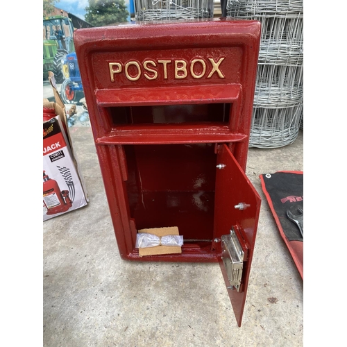 88 - A POST BOX WITH KEY 17