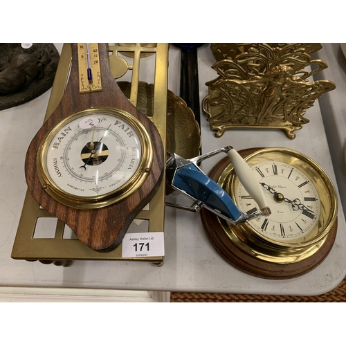 171 - A COLLECTION OF ASSORTED ITEMS TO INCLUDE BRASS AND COPPER WARE, SMALL BAROMETER, WALL CLOCK ETC