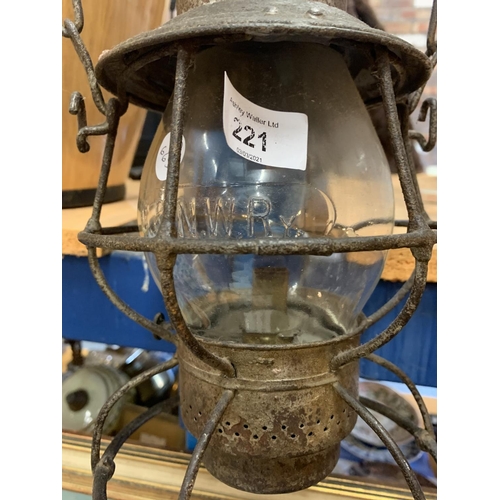 221 - A VINTAGE C & NWRY RAILROAD LANTERN