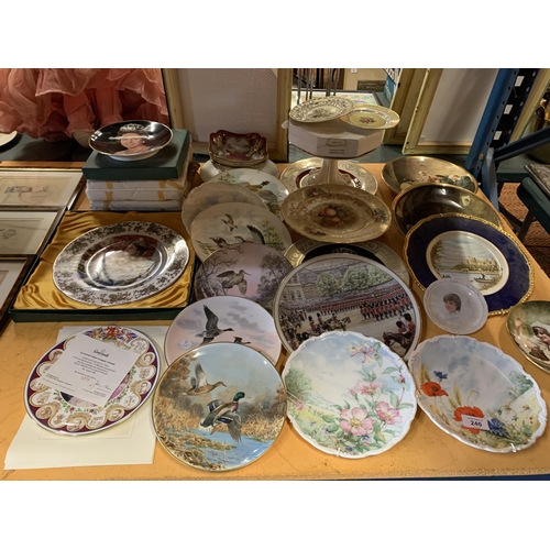 240 - A LARGE COLLECTION OF COLLECTORS PLATES TO INCLUDE COALPORT, ROYAL ALBERT, AYNSLEY ETC