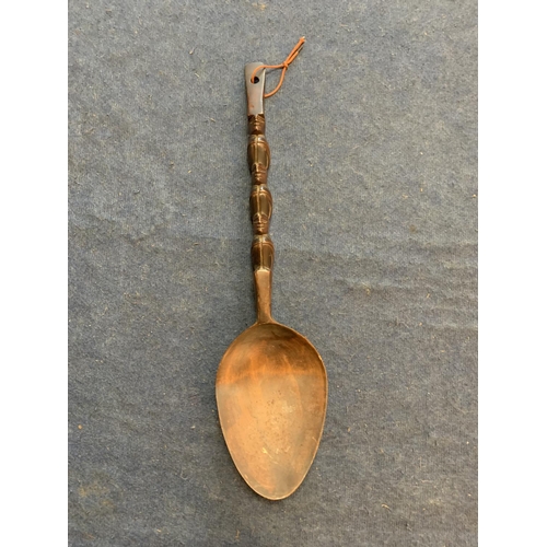 272 - FOUR VARIOUS ITEMS TO INCLUDE TWO WOODEN BOXES, LARGE CARVED HANDLE SPOON AND A LEATHER COLLAR BOX