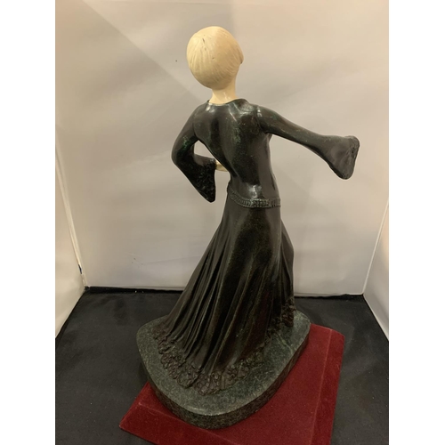 33 - AN ART DECO 'DENETRE CHIPARUS' SIGNED BRONZE AND IVORINE DANCER H:APPROX 48CM