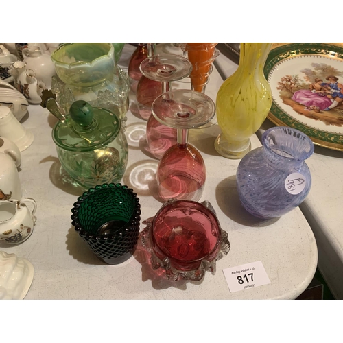 817 - AN ASSORTMENT OF VARIOUS COLOURED GLASS ITEMS