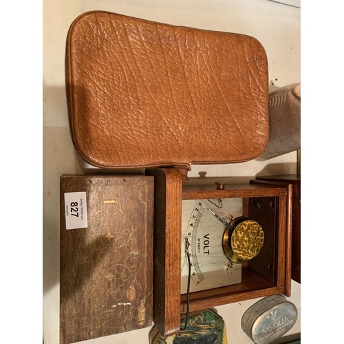 827 - AN ECLECTIC ASSORTMENT OF ITEMS TO INCLUDE A WOODEN WATER FLASK A VINTAGE RADIO ETC