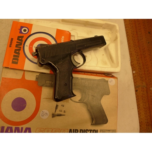 525 - A BOXED DIANA SP50 .177 CALIBRE AIR PISTOL