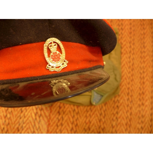 529 - A QUEENS LANCASHIRE REGIMENT CAP AND BADGE, KNAPSACK, SPURS ETC