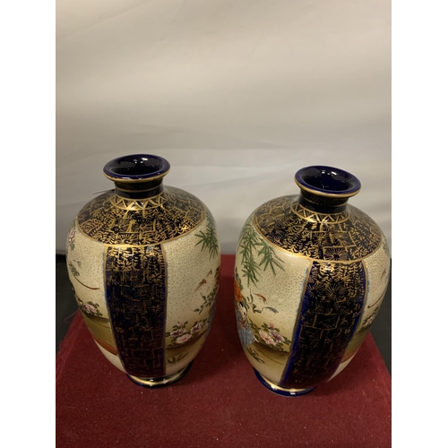 694 - A PAIR OF BLUE GLAZED SATSUMA VASES (ONE CHIPPED TO THE RIM) H:16CM