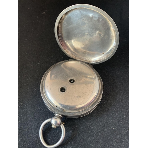 617 - A HALLMARKED SILVER POCKET WATCH W E WATTS NOTTINGHAM A/F NO GLASS ON FACE