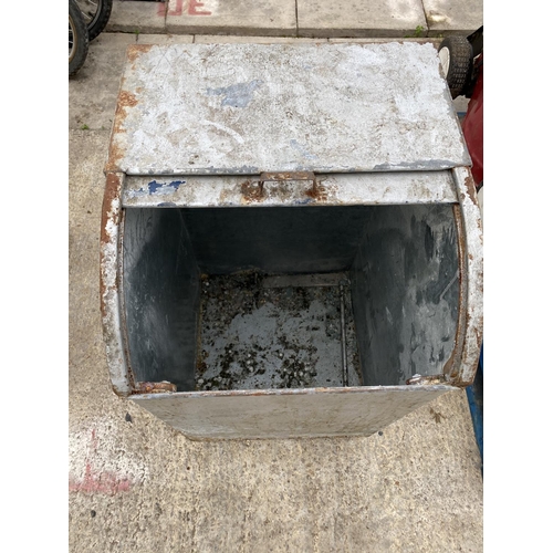 10 - A WASTE BIN 18