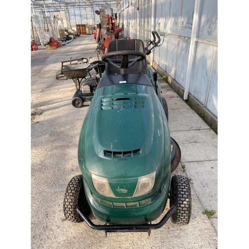 162 - A HAYTER HERITAGE RS82 RIDE ON MOWER BELIEVED WORKING - NO WARRANTY - NO VAT