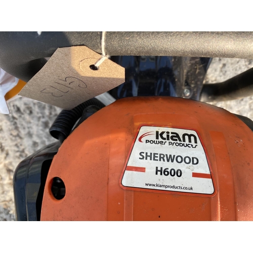 184 - A KIAM SHERWOOD H600 PETROL HEDGE CUTTER  - NO VAT