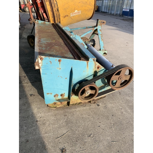 54 - A KIDD FLAIL MOWER IN WORKING ORDER + VAT