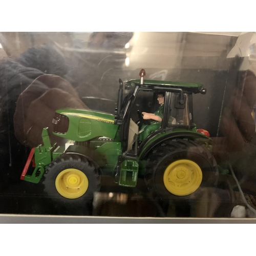 330 - A BOXED SIKU 4452 JOHN DEERE 5720 TRACTOR