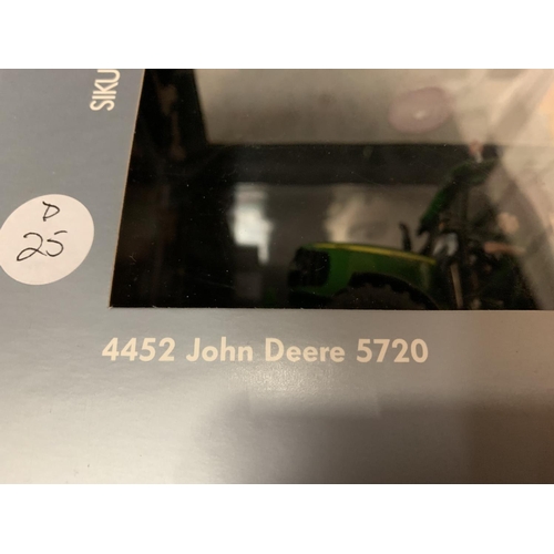 330 - A BOXED SIKU 4452 JOHN DEERE 5720 TRACTOR