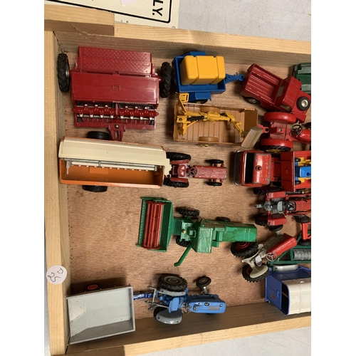 341 - A WOODEN TRAY OF VINTAGE MODEL FARM VEHICLES