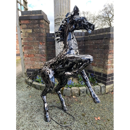 19 - A LARGE METAL SCULPTURE IN THE FORM OF A REARING HORSE H: 125CM