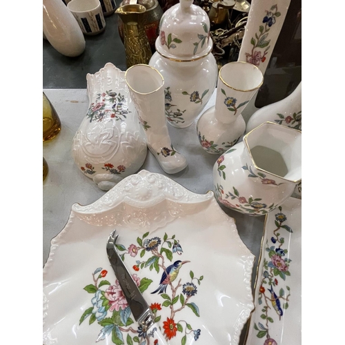 161 - A LARGE QUANTITY OF AYNSLEY 'PEMBROKE' CERAMICS SOME BEING REPRODUCTION