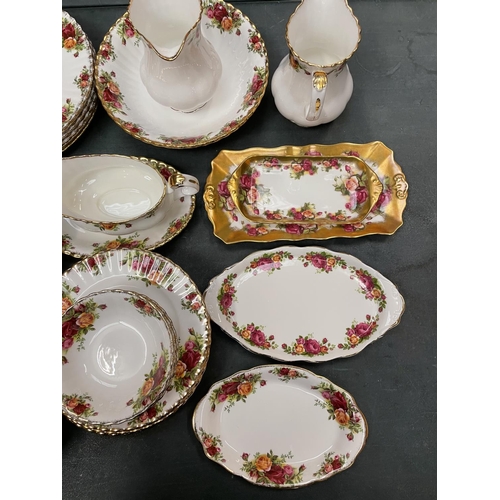 162A - A ROYAL ALBERT OLD COUNTRY ROSES PART DINNER SERVICE COMPRISING OF THIRTY THREE PIECES COMPRISING OF... 